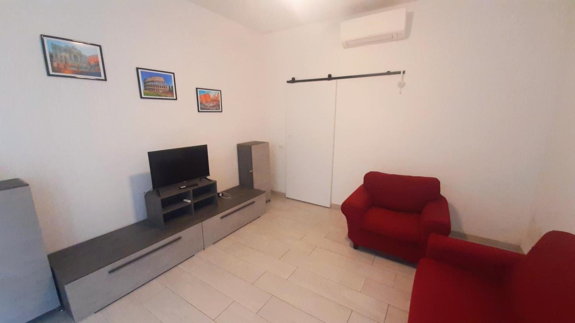 Comfy&Cozy Flat In Fiumicino Center Apartment Ngoại thất bức ảnh